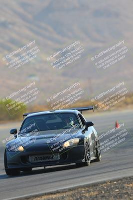 media/Oct-09-2022-Extreme Speed (Sun) [[a34e269be1]]/1-Red/session 1 Skid Pad/